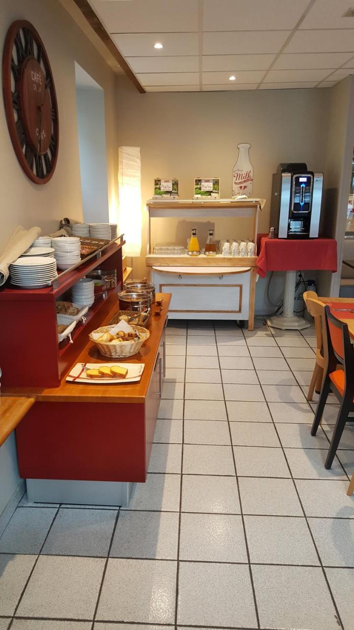 Hotel De Geneve Et Restaurant , Faverges-Seythenex Eksteriør billede